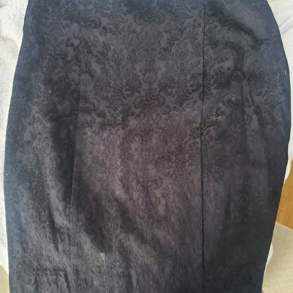 Massimo Damask Pencil skirt...Sz 18 never worn!